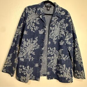 Denim & Co. Blue Floral Denim Button-Up Jacket. 100% Cotton. Sz L.
